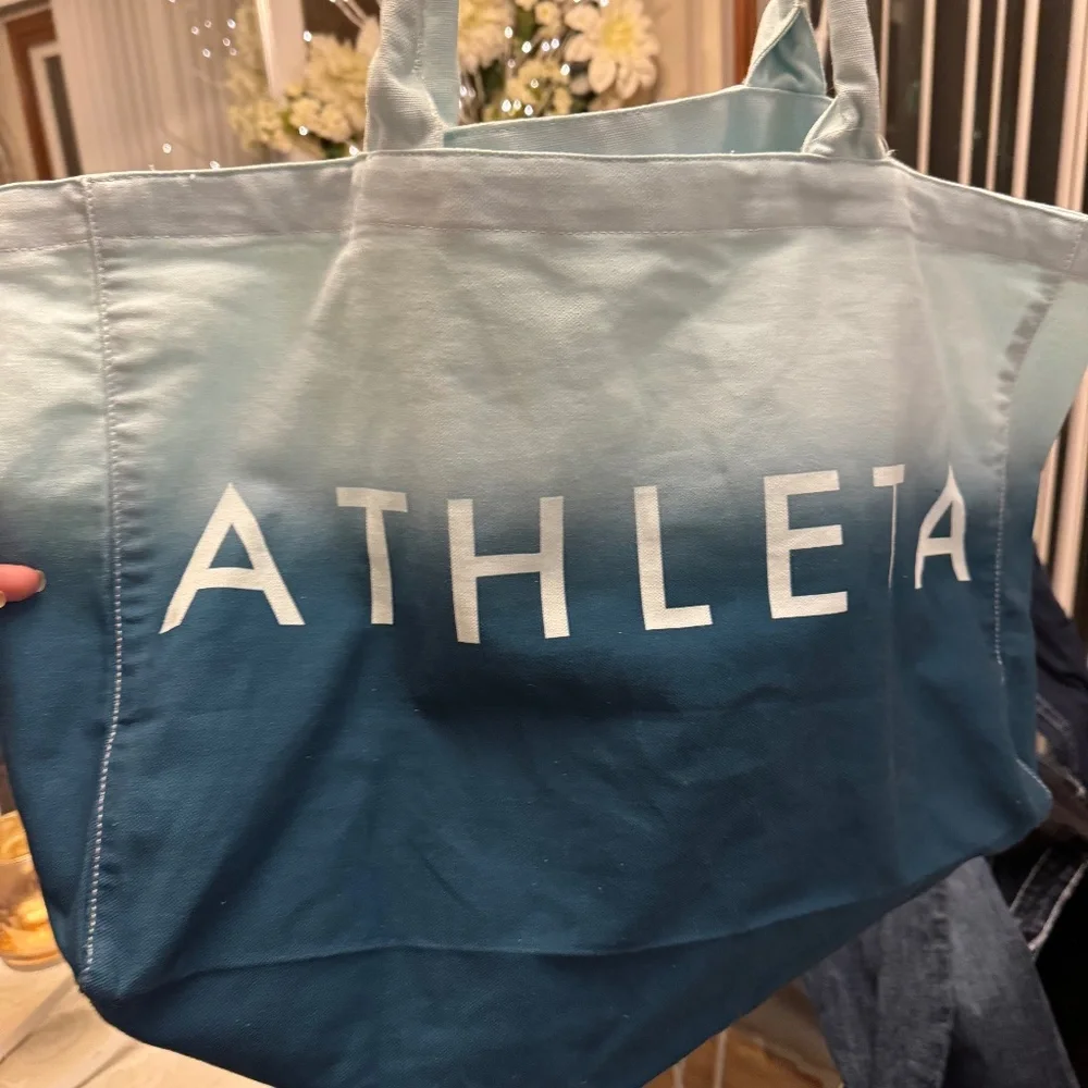 Athleta bag - Picture 3 of 3